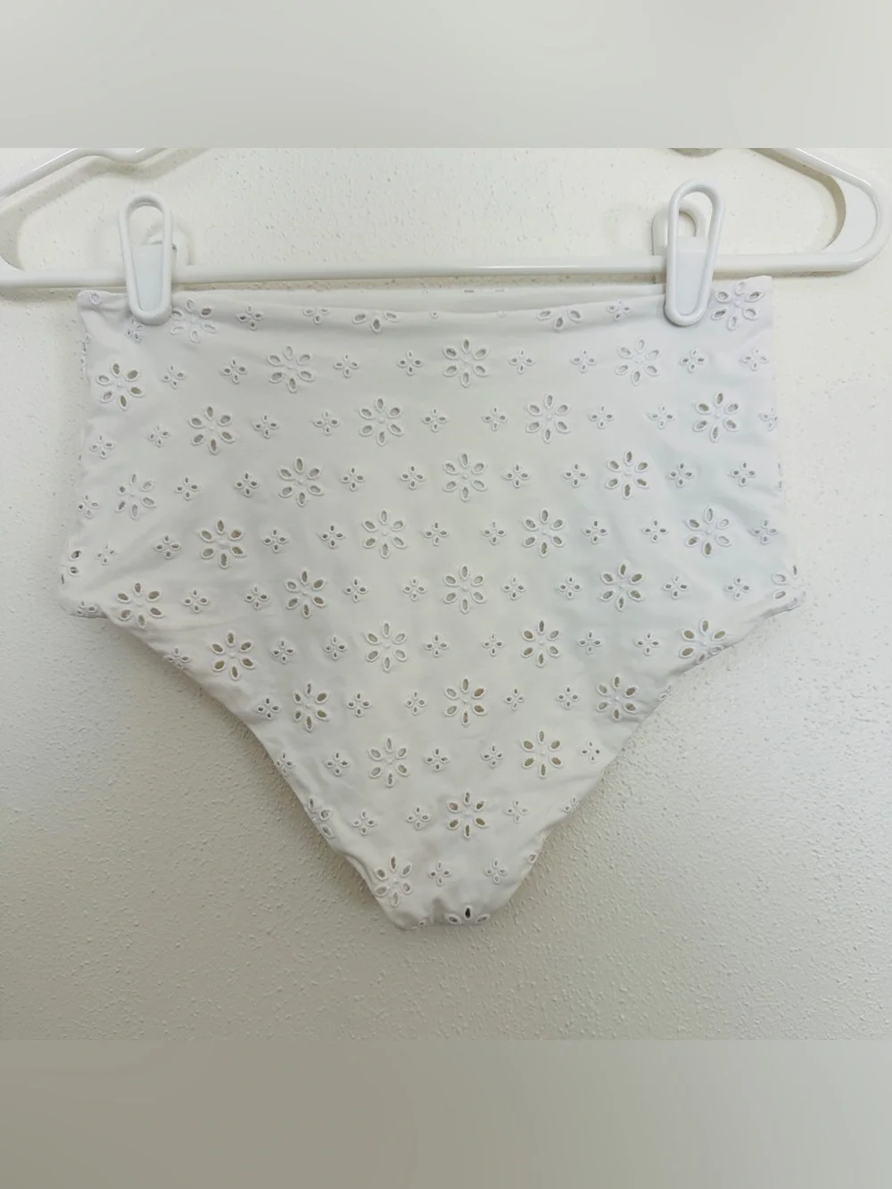 L Space White Botanica Eyelet High Waisted Bikini Bottoms Small